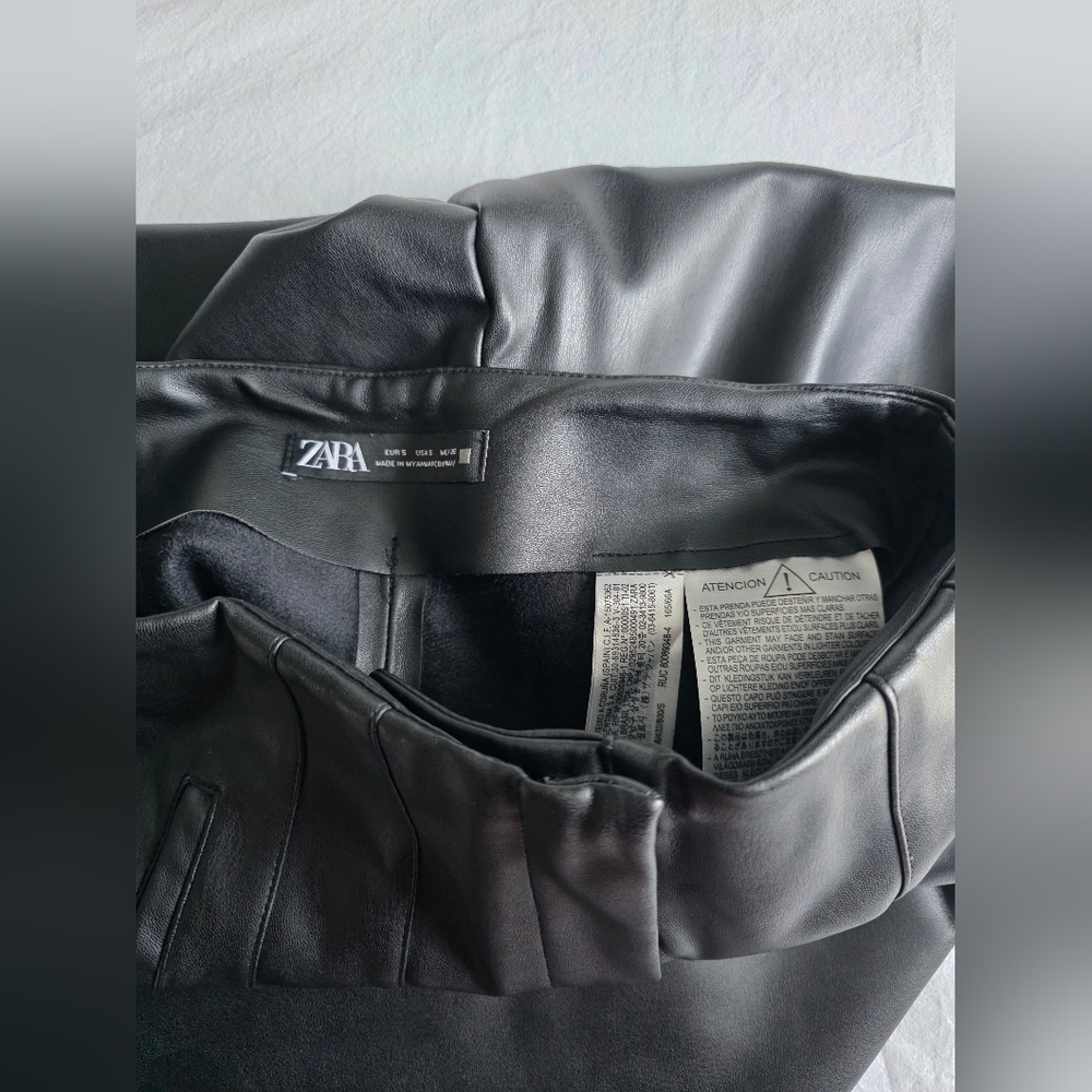 Zara Black High-Waisted Pants - image 5